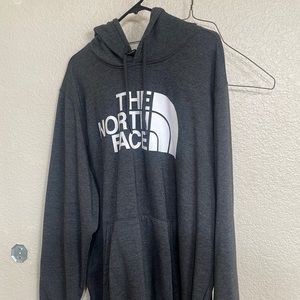 Men’s dark grey xl northface hoodie size xl